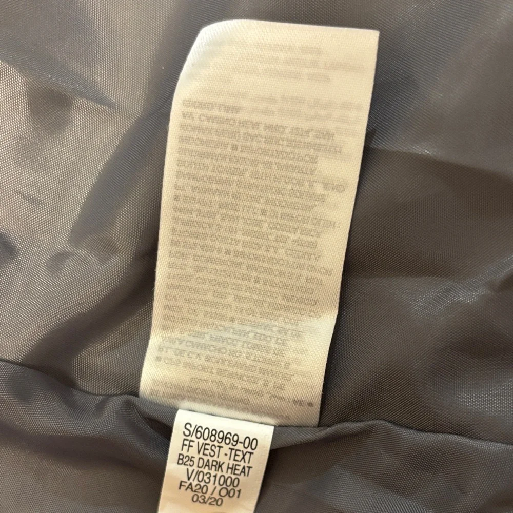 Old Navy Charcoal Puffer Vest - Picture 4 of 5
